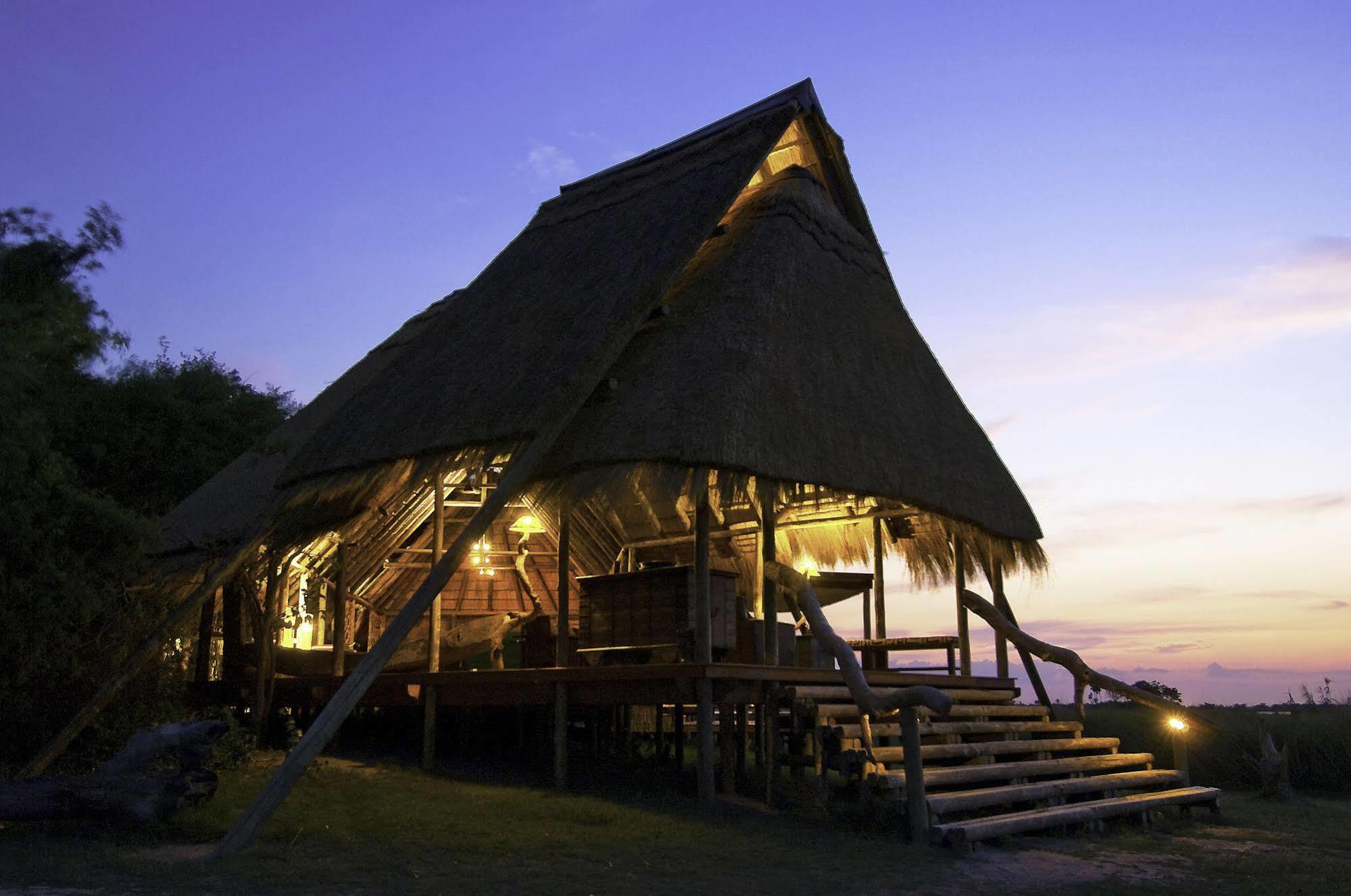 Готель Selinda Camp Selinda Reserve Екстер'єр фото